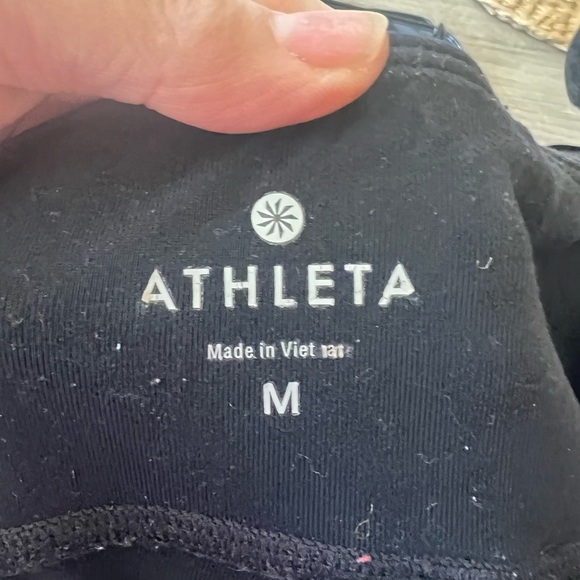 Athleta woman’s colorblock leggings - Picture 9 of 9